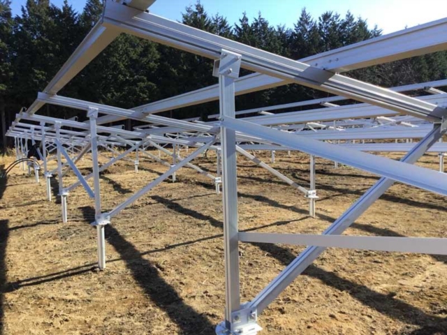 Sistema de montagem à terra solar da fundação do parafuso do racking solar da montagem à terra
