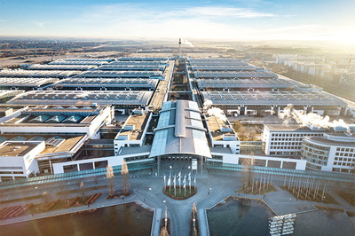 KING FEELS revelado na Intersolar Europe 2025